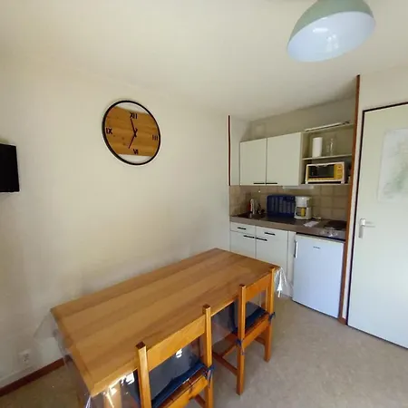 Avec Balcon Sud-est Au Lioran - Fr-1-787-100 * Laveissière